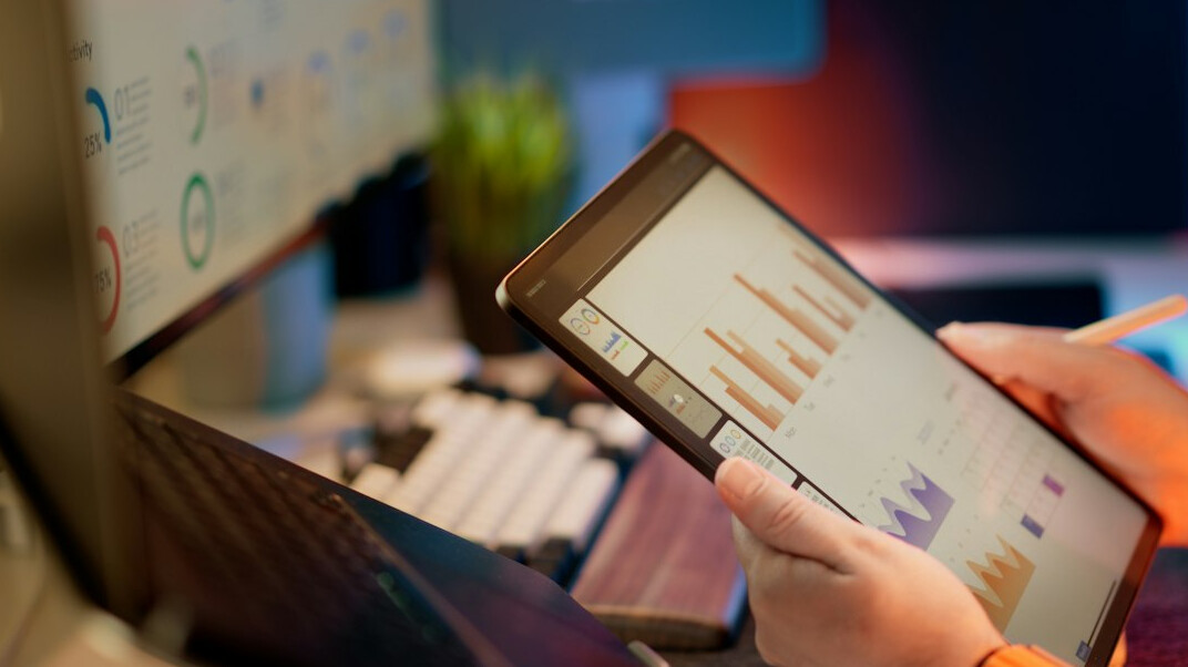 data analysis on screen